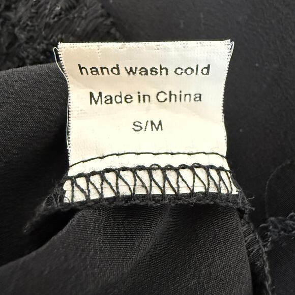 Gypsy Junkies 100% Silk Black Top Lace Hem Boho Indie Festival Blouse | Small - Picture 5 of 6